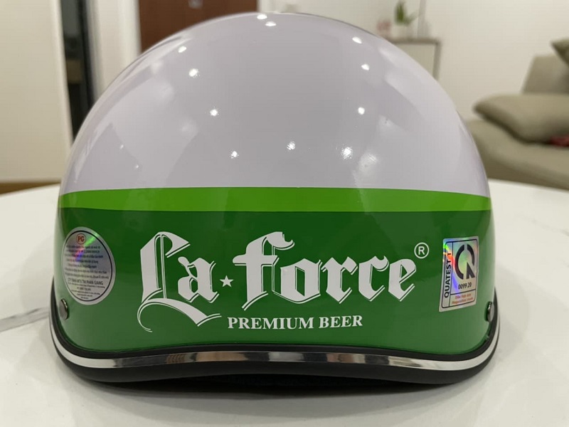 Mũ bảo hiểm in logo Bia La Force