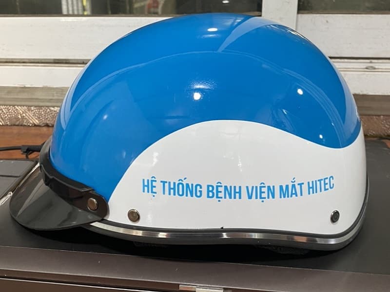 Mũ bảo hiểm in logo Bệnh viện mắt Hitec